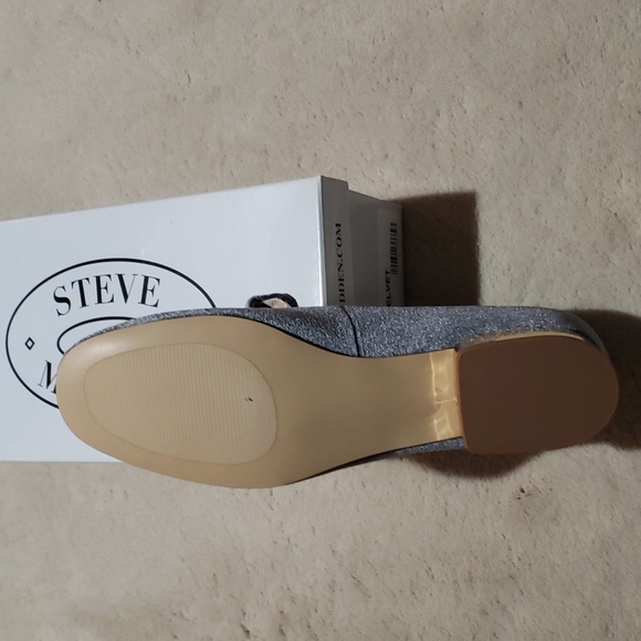 Shoes - Picture 3 of 6